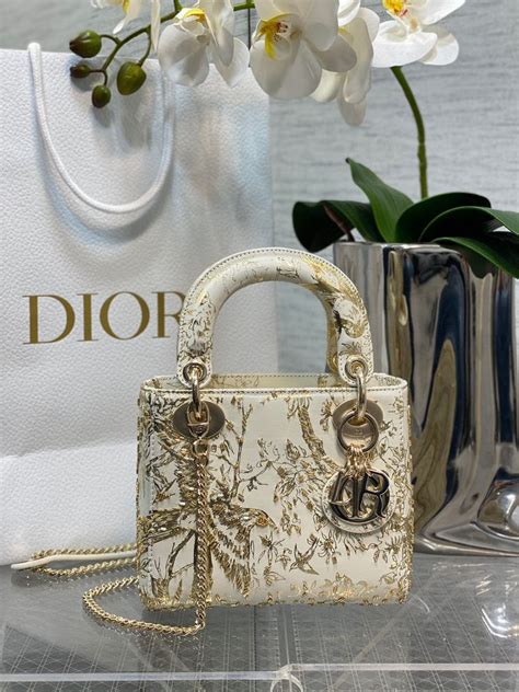 prezzo miss dior borsetta|Dior Miss Dior Bag .